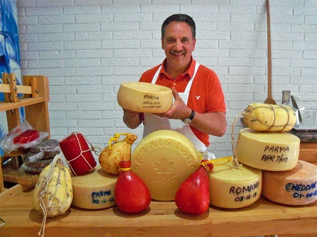 Luigi Stranges in Niagara Falls, Ontario - New England Cheesemaking Supply Company
