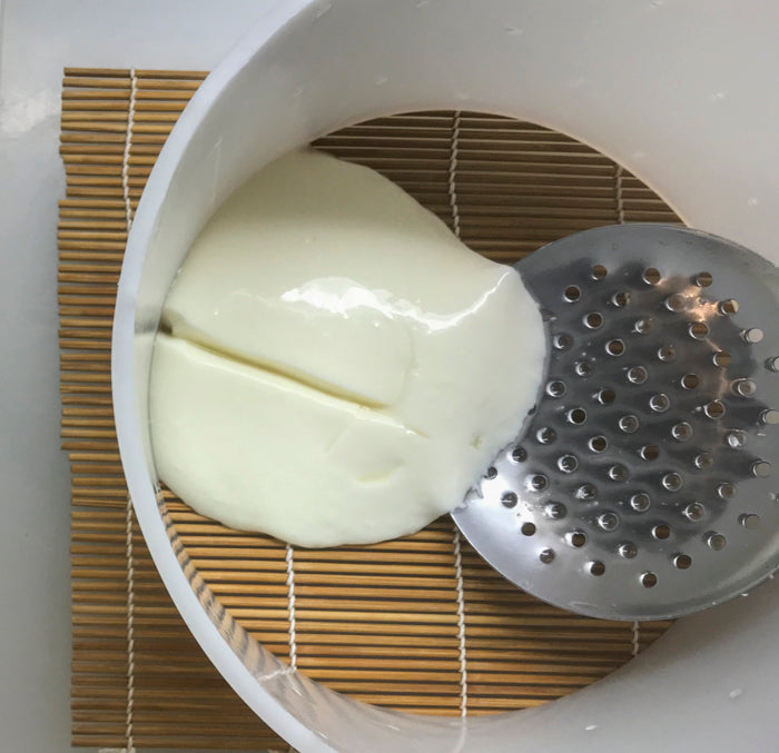 Brie Cheese Making Recipe – Transfer Curd to Molds