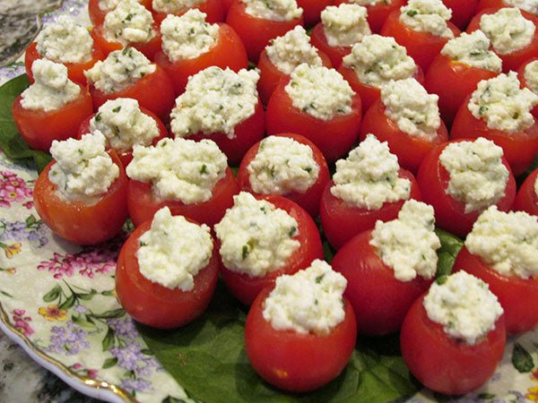 Cherry Tomatoes Stuffed with Fresh Mozzarella - New England Cheesemaking Supply Company