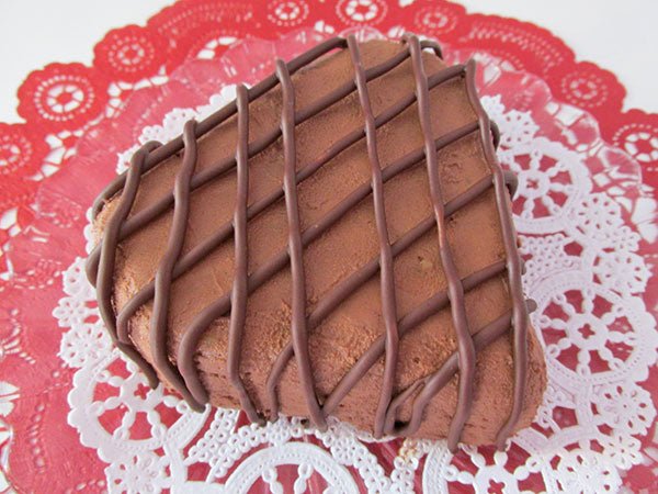 Chocolate/Peanut Butter Coeur a la Creme - New England Cheesemaking Supply Company