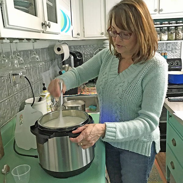 Donna Sprankle: Making Mozzarella in Her Instant Pot - New England Cheesemaking Supply Company