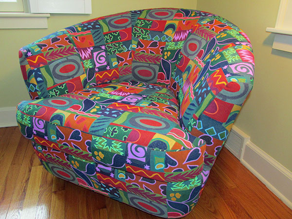 How to Revive Furniture with Fabric Markers