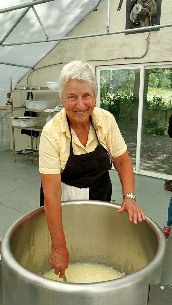 Stephanie Robbins in Edwardsville, Illinois - New England Cheesemaking Supply Company