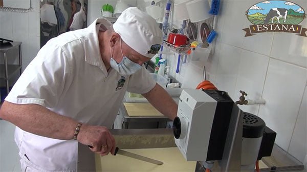 Stephen Cope - Making Cheese in Colombia - New England Cheesemaking Supply Company